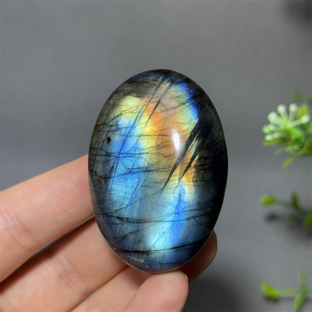 Renewable Energy Lab - Natuurlijke hoogwaardige Labrador Palm Crystal Aura