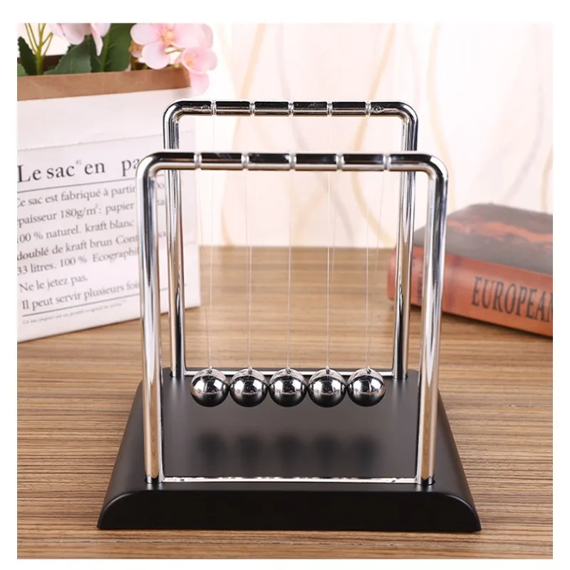 Newton Cradle Stalen Balansbal - Renewable Energy Lab recensie en prijs